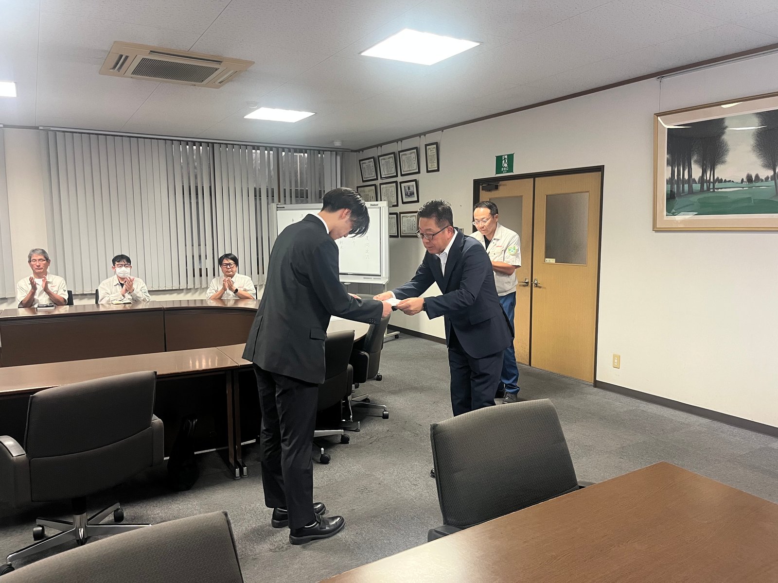 内定式を執り行いました。